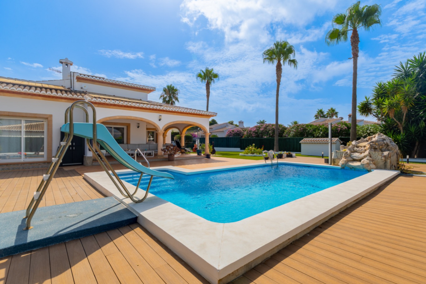 Beautiful Renovated Mediterranean Villa in La Guardia Park, Javea