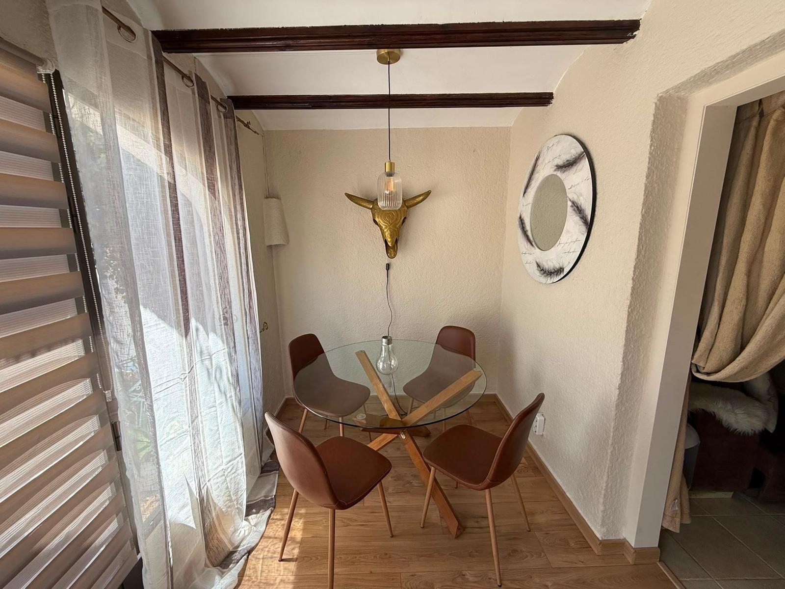 Encantador apartamento de 2 dormitorios en venta en Jávea, Toscamar.